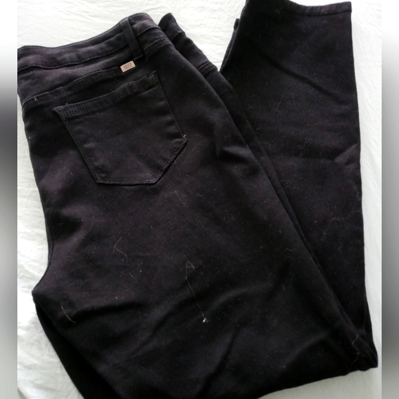 1822 Denim Denim - 1822 Denim Black Jeans in Size 16